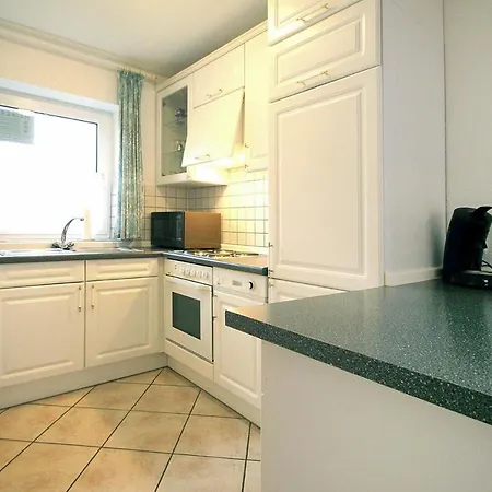 Semi-detached House - Dns01063-l